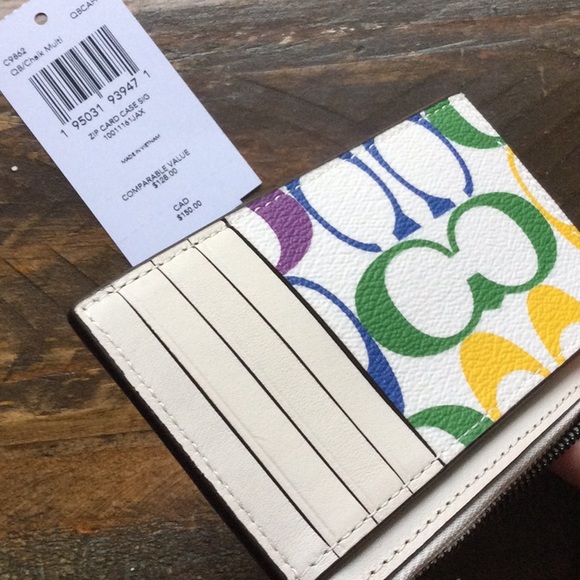 Coach Zip Card Case In Rainbow Signature Canvas - Picture 5 of 5